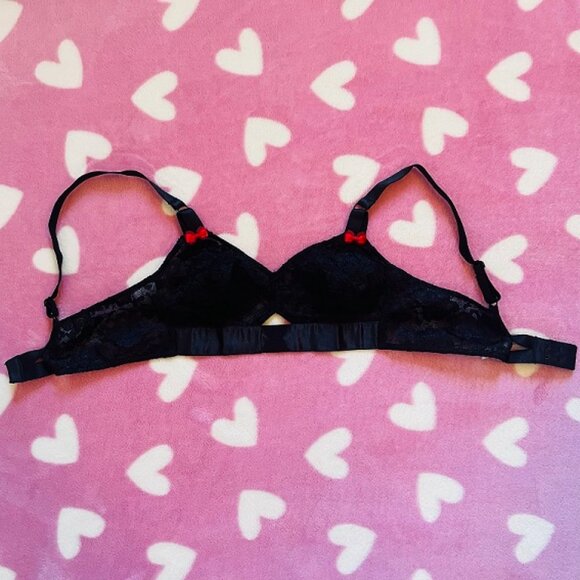 EUC What Katie Did 50s Lulu Noir Black lace Bullet Bra 32B - Picture 6 of 9